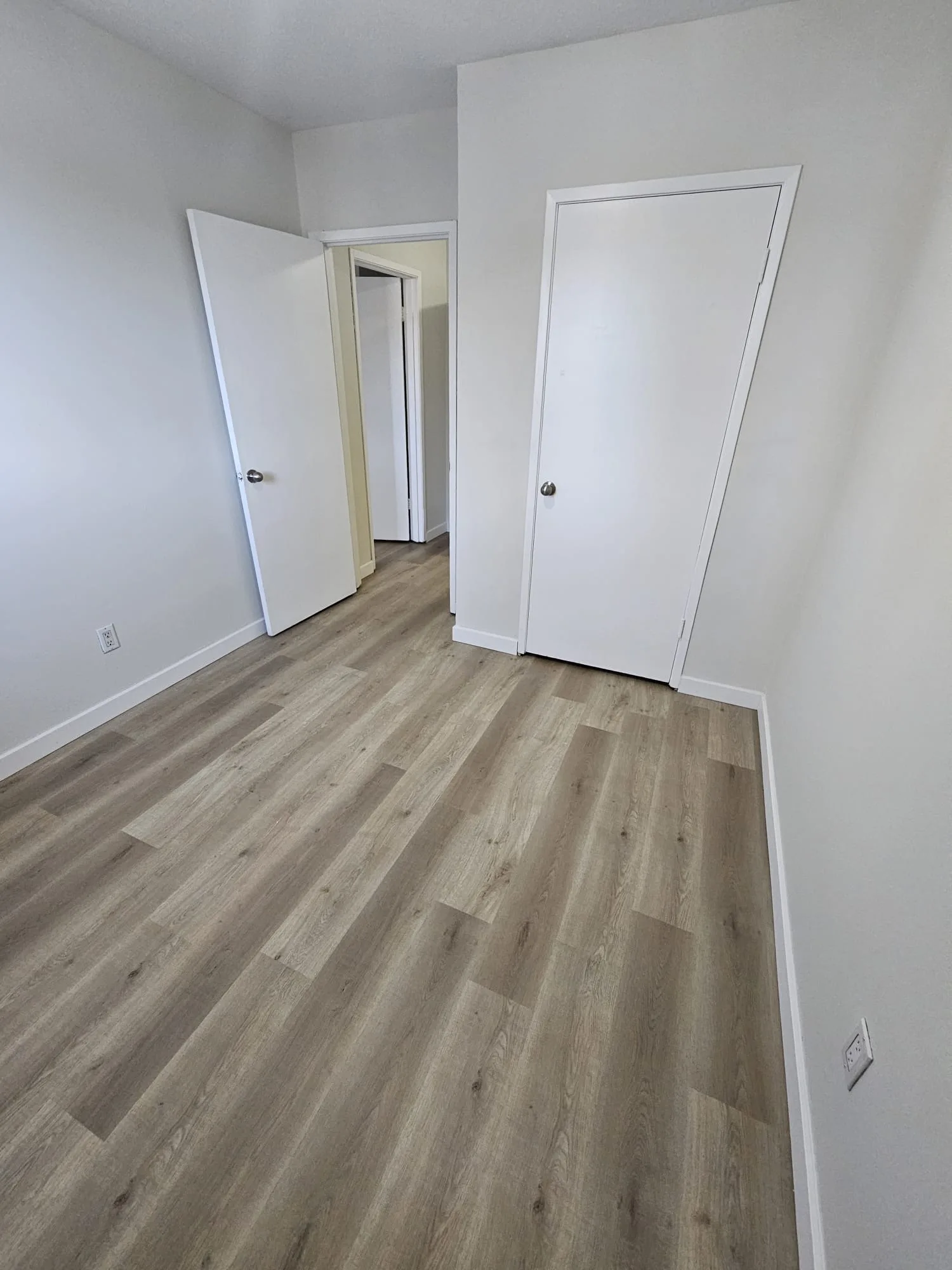 Lvp Bedroom Hallway Grey — Stampede Flooring Calgary